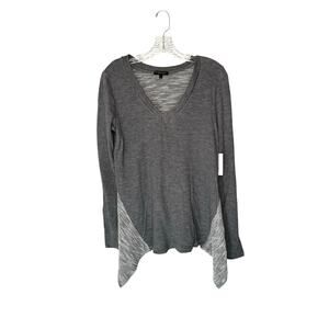 New with Tags Beyond Yoga Gray Asymmetric Long‎ Sleeve V-Neck Pullover Small